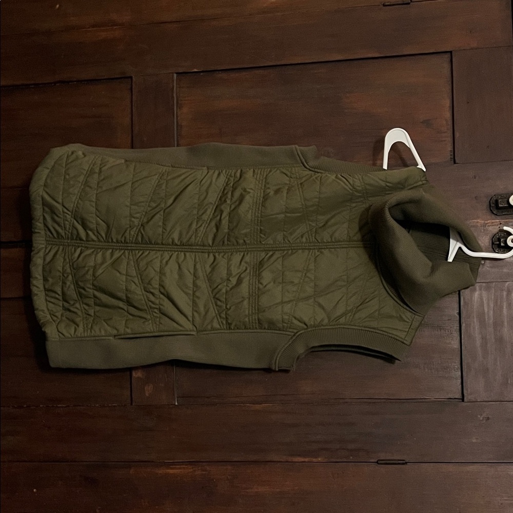 Prana Earth-Tone Quilted Vest